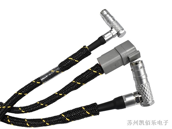 莫科连线束